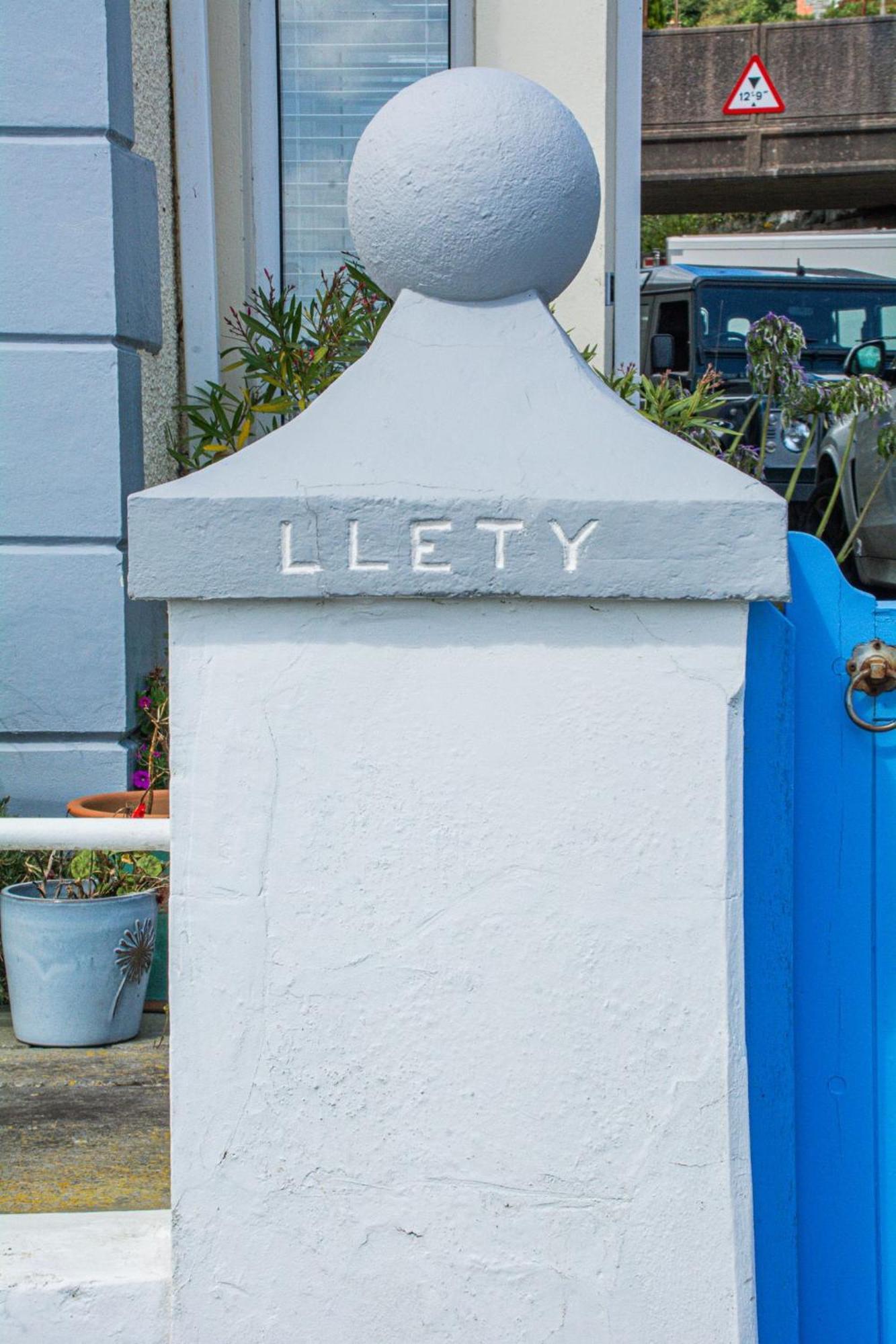 Llety * Criccieth